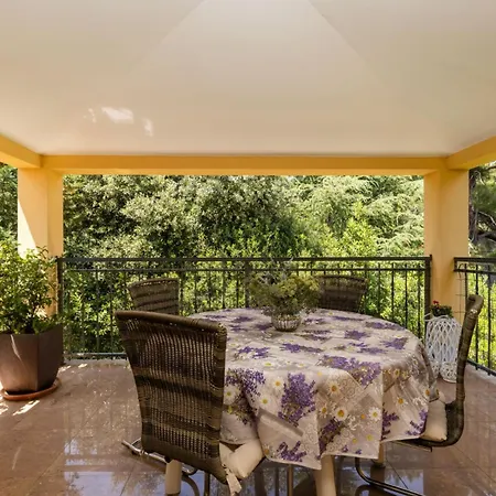 Emma Apartament