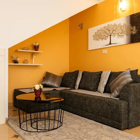 Apartament Emma *