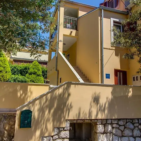 Apartament Emma *